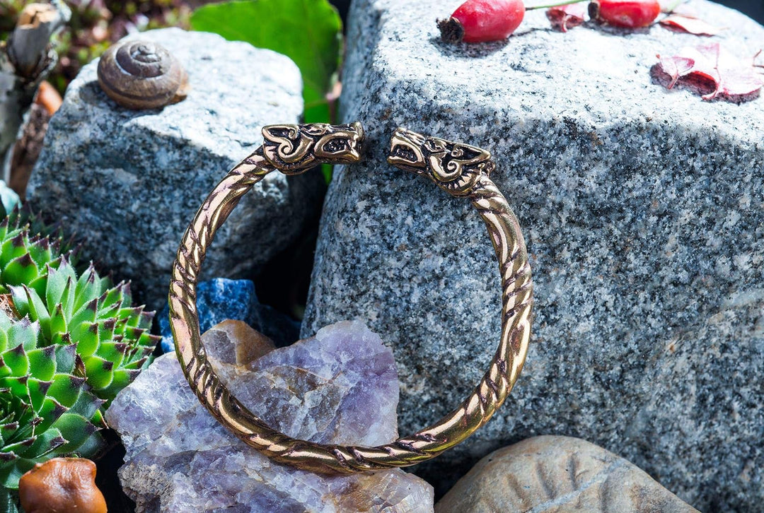 Windalf Vintage Vikings Armreif THORA Ø 5.7 cm Ethno Bohemia Drachen Armschmuck Hochwertige Bronze