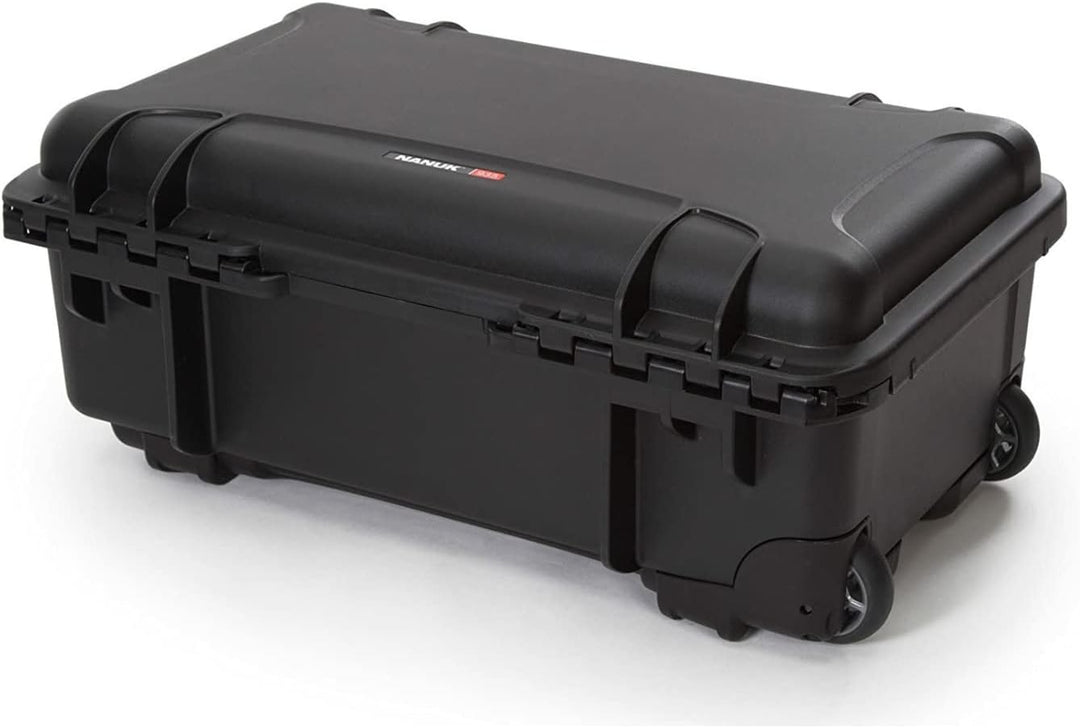 Nanuk 935 Wasserdichter Hartschalenkoffer Mit Rädern und Anpassbarer Schaum - Schwarz