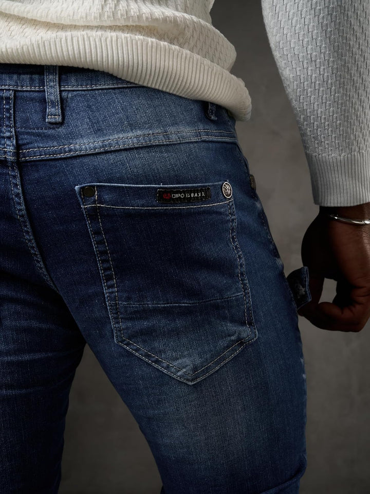 Cipo &amp; Baxx Herren Jeanhose | Destroyed &amp; Frayed Denim mit Nieten, Kunstleder, Ziernähte &amp; Graffiti