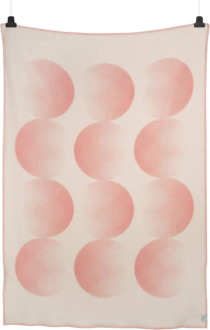 RØROS TWEED - Moon - Wolldecke aus norwegischer Lammwolle - Design von Clara von Zweigbergk - Decken