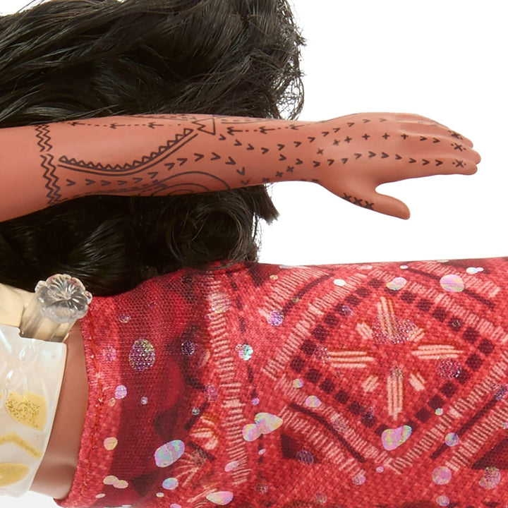 Mattel Spielzeuge aus Disney Vaiana 2, schwimmende Tautai Vaiana-Modepuppe mit 2 Zubehörteilen, Ober