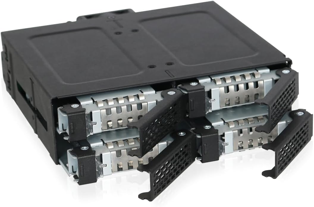 ICY DOCK Backplane IcyDock 4x6,3cm SATAI-III in 1x5,25" HDD/SSD sw, MB607SP-B, Schwarz