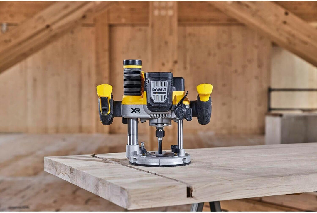DEWALT Akku-Handoberfräse DCW620NT 18 Volt