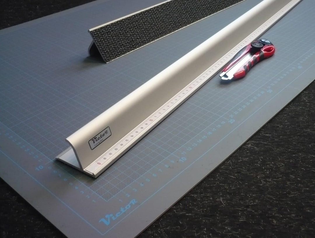 Victor Bar Schneidelineal 100cm aus Aluminium Profi-Ausführung rutschsicher - Metall Lineal - Alumin