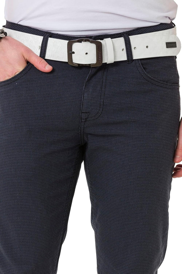 Cipo & Baxx Herren Jeans & Freizeithose | Used Look, Ziernähte, Logo Stickerei, Kontrastnähten, Bike