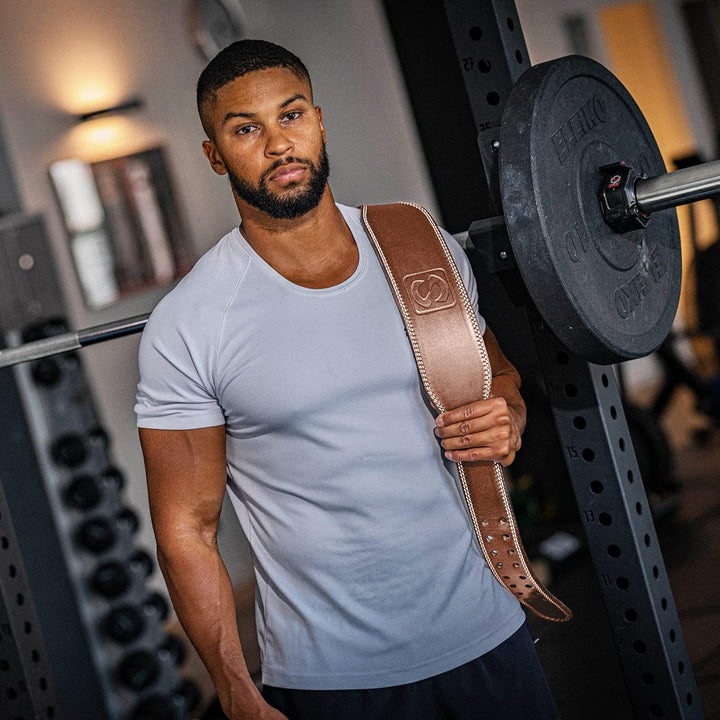 SINOVATI Gewichthebergürtel | Gym Gürtel für Kraftsport wie Deadlift, Kniebeugen und Fitness | Leder