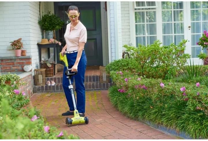 RYOBI 18 V ONE+ Akku-Fugenreiniger RY18PCA-120, mit Drahtbürste, Teleskopstiel, werkzeugloser Bürste