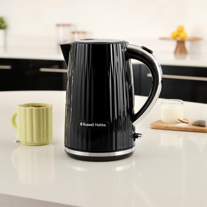 Russell Hobbs Wasserkocher [1,7L 2400W] Eden Schwarz, Edelstahlakzente (herausnehmbarer Kalkfilter,D