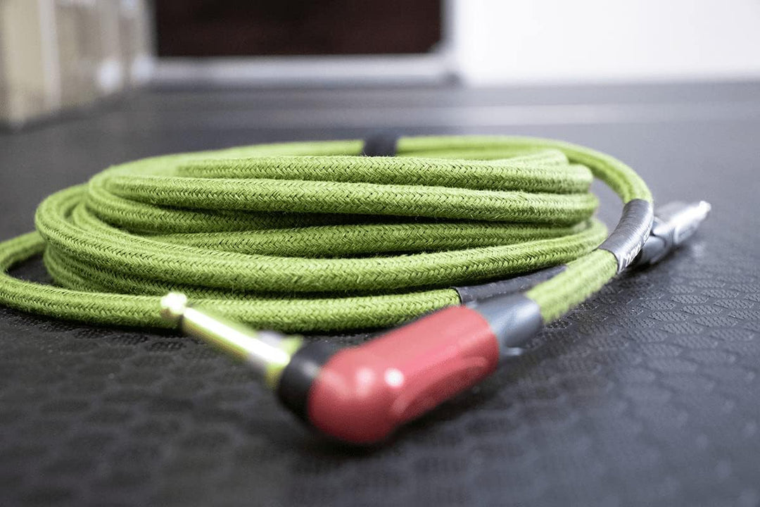 CORDIAL CABLES 6m Gitarrenkabel abgewinkelt silent Hanffasern