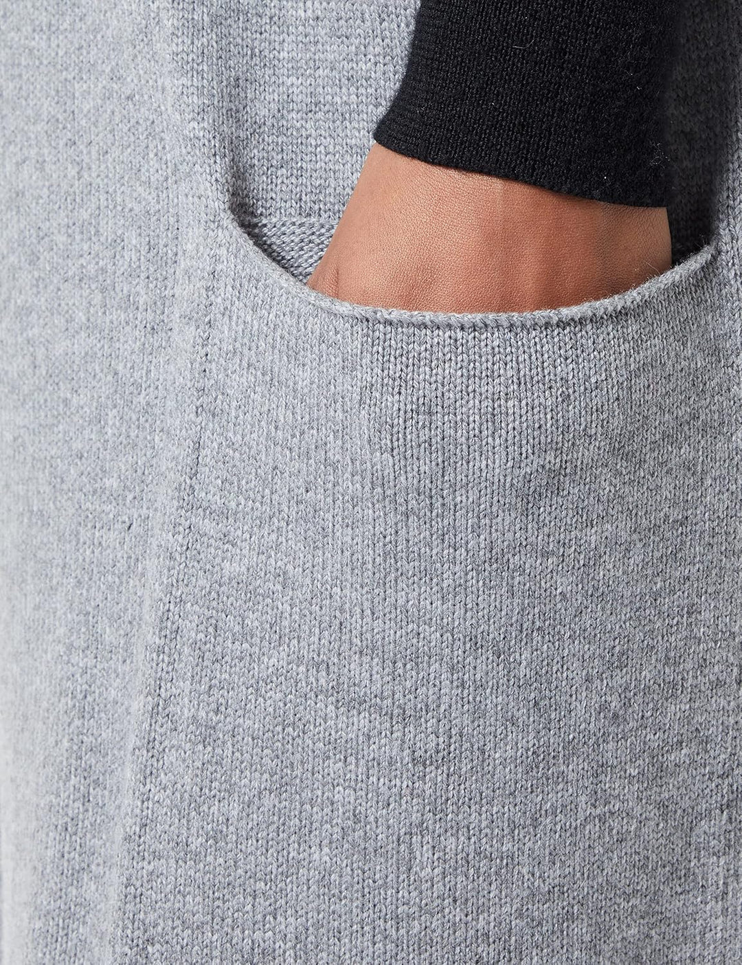 True Religion Damen Long Collarless Vest Strickjacke, Grey Melange