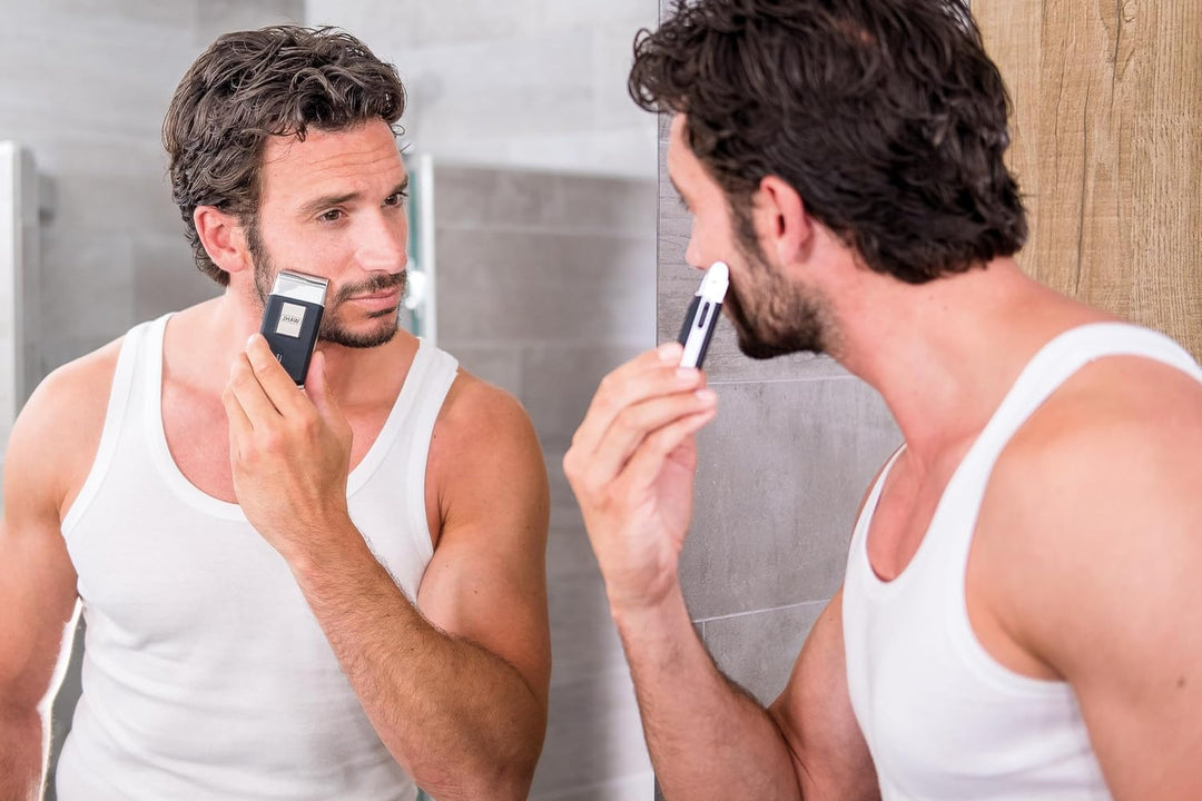 Wahl Travel Shaver - Kabelloser und wiederaufladbarer elektrischer Rasierer für Herren, ideal für Re