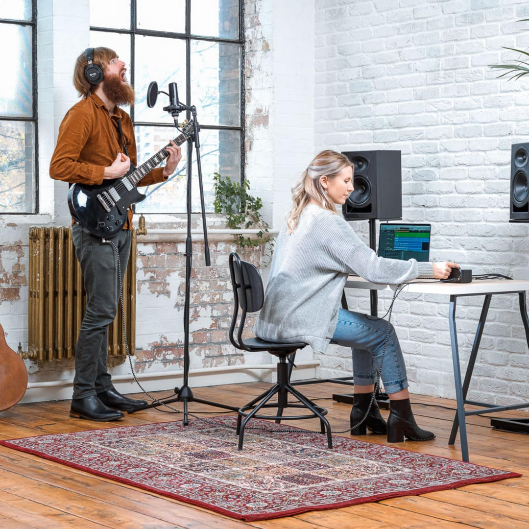 EVO Start Recording Bundle (EVO 4 Audio-Interface, SR1 Grossmembran-Kondensatormikrofon, SR2000 gesc