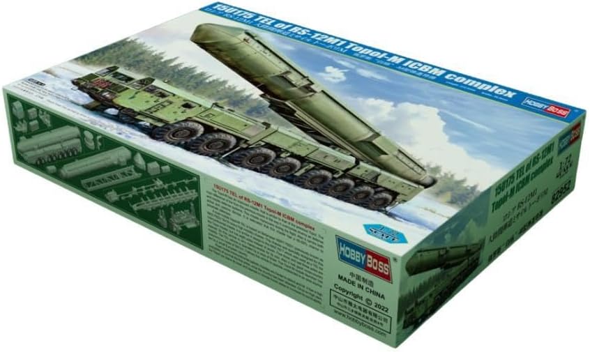 HobbyBoss 82952 1/72 15U175 TEL auf RS12M1 Topol-M ICBM Modellbausatz, Geformte Farbe