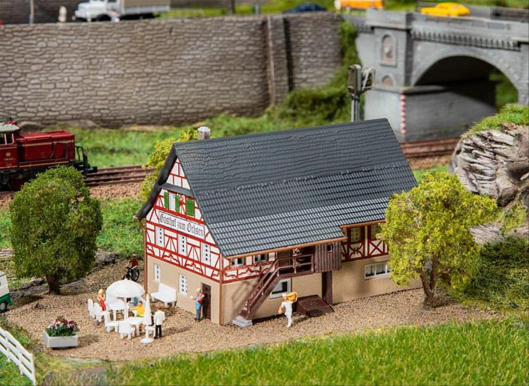 Faller 232192 Bauernhaus mit Gastwirtschaft, One Size