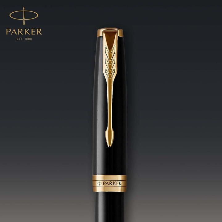 Parker Sonnet Füller | Schwarze Lackierung mit Goldzierteilen | Füllfederhalter mit feiner Feder | G