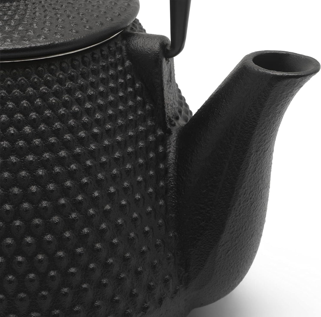 kleine schwarze genoppte gusseiserne Asia Teekanne 0.8 Liter