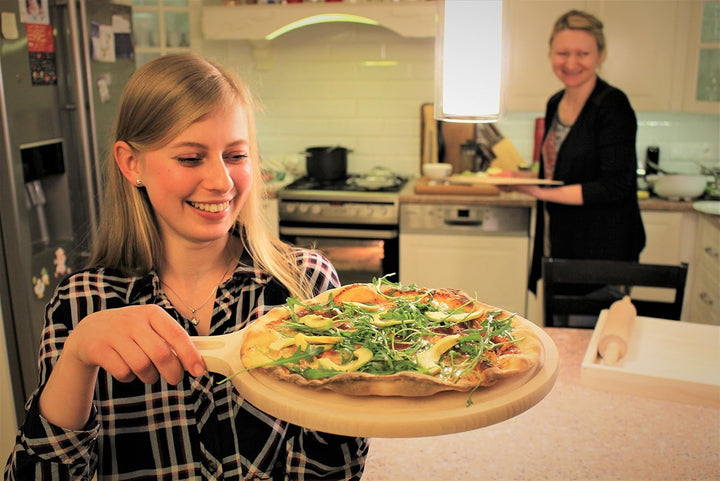 EFO Pizzabrett 30 cm | Pizzateller Holz aus massivem Buchenholz für Pizzaofen und Grill | Schneidebr