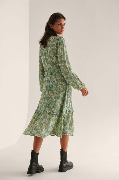NA-KD Damen Midi-rüschenkleid mit Ballonärmeln Lässiges Kleid 36 Grün/Blumen, 36 Grün/Blumen