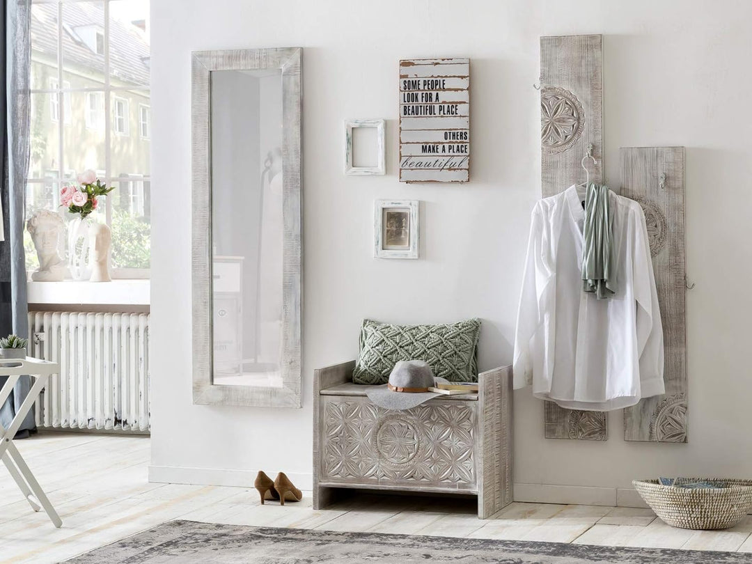 Woodkings® Sitzbank Mackay, Mangoholz massiv, Flurmöbel Vintage weiss, Schuhschrank, Truhe, Holzbank