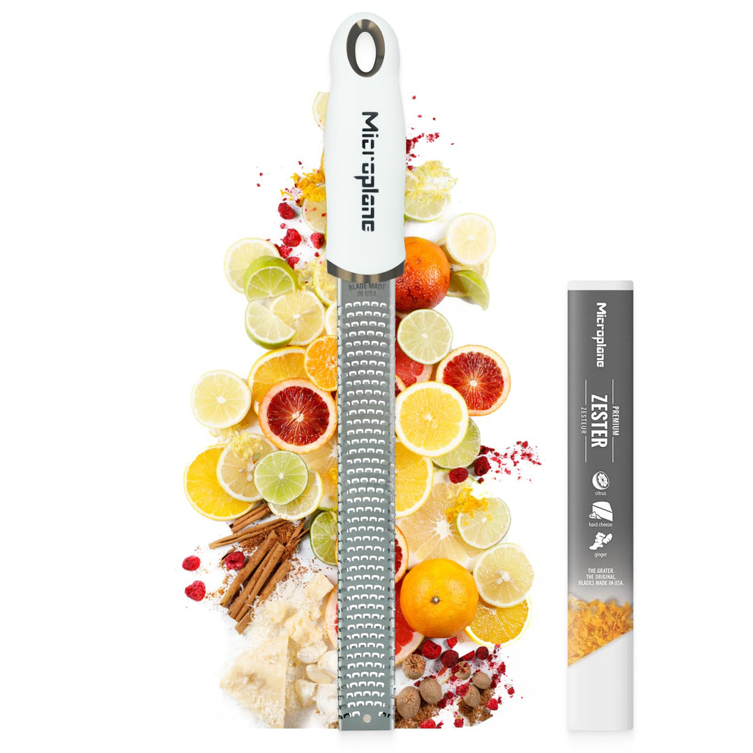 Microplane Zester Küchenreibe in Weiss für Zitrusfrüchte, Hartkäse, Ingwer, Schokolade & Muskatnuss
