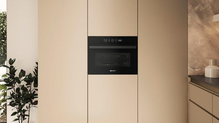 Bauknecht BMW47DMK Kombi-Mikrowelle - Mikrowelle 900 Watt, Heizelement-Grill 1600 Watt, Heissluft 12