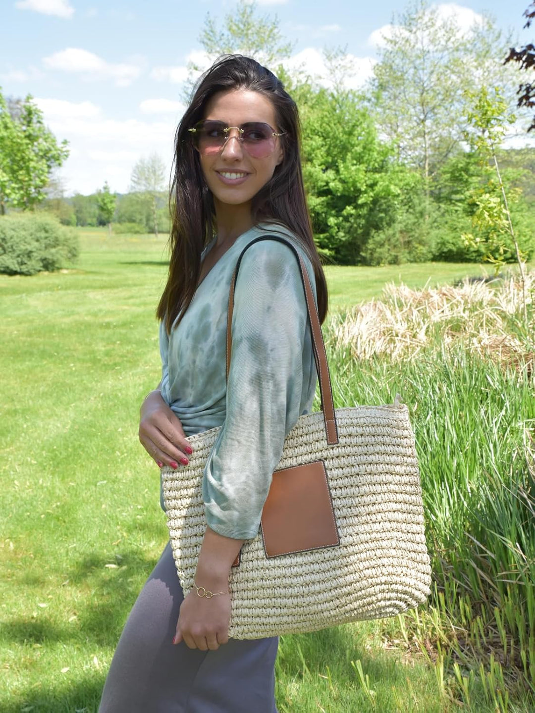 styleBREAKER Damen Korbflecht Schultertasche aus Papierstroh, Strandtasche mit langen Henkeln, Flech