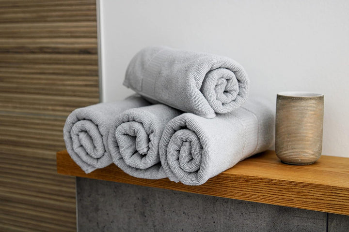 BANANALU 4er Set Handtücher 100% Baumwolle 50x100 Qualität 450g/m2, Bordeauxrot, Bossa Nova 18-1547