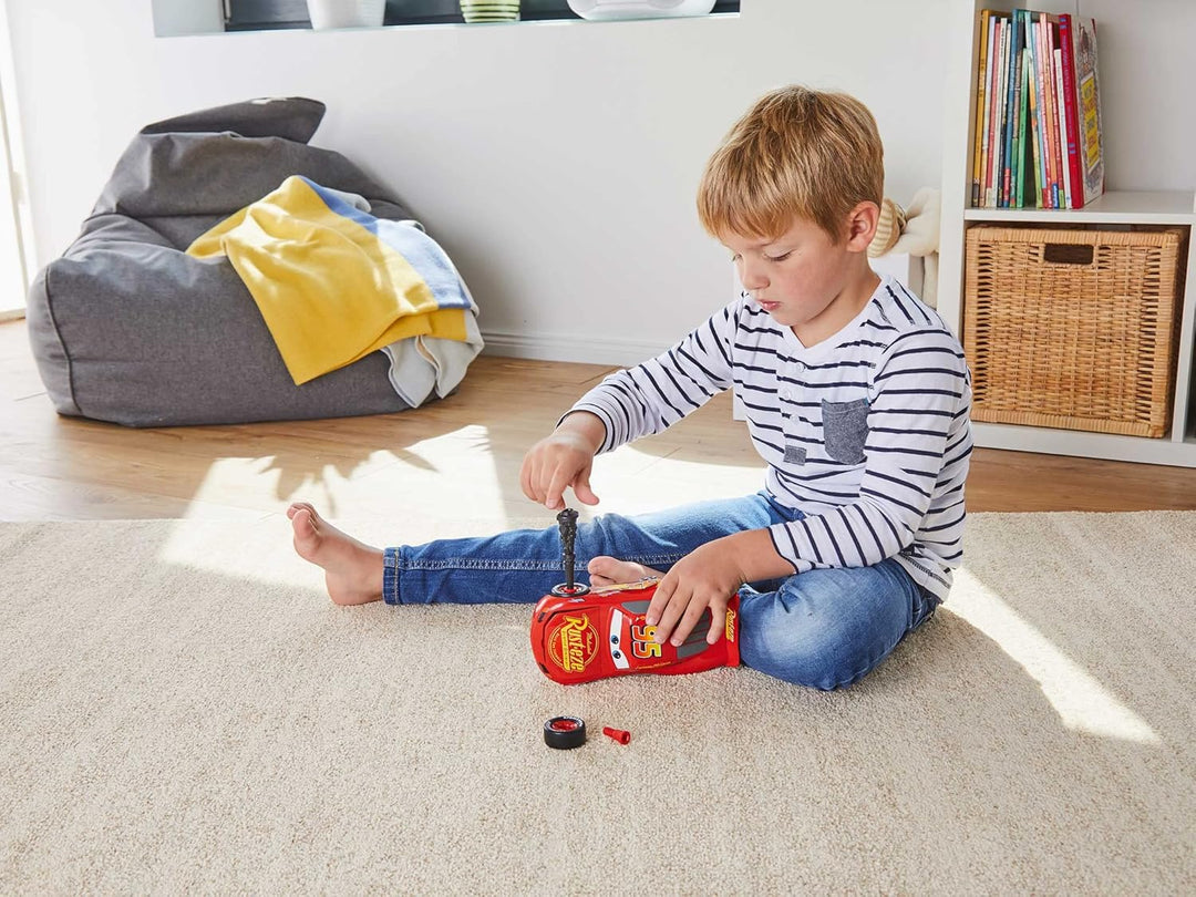 Revell Lightning McQueen Disney Cars Auto mit Licht&Sound, First Construction, Bausatz für Kinder ab