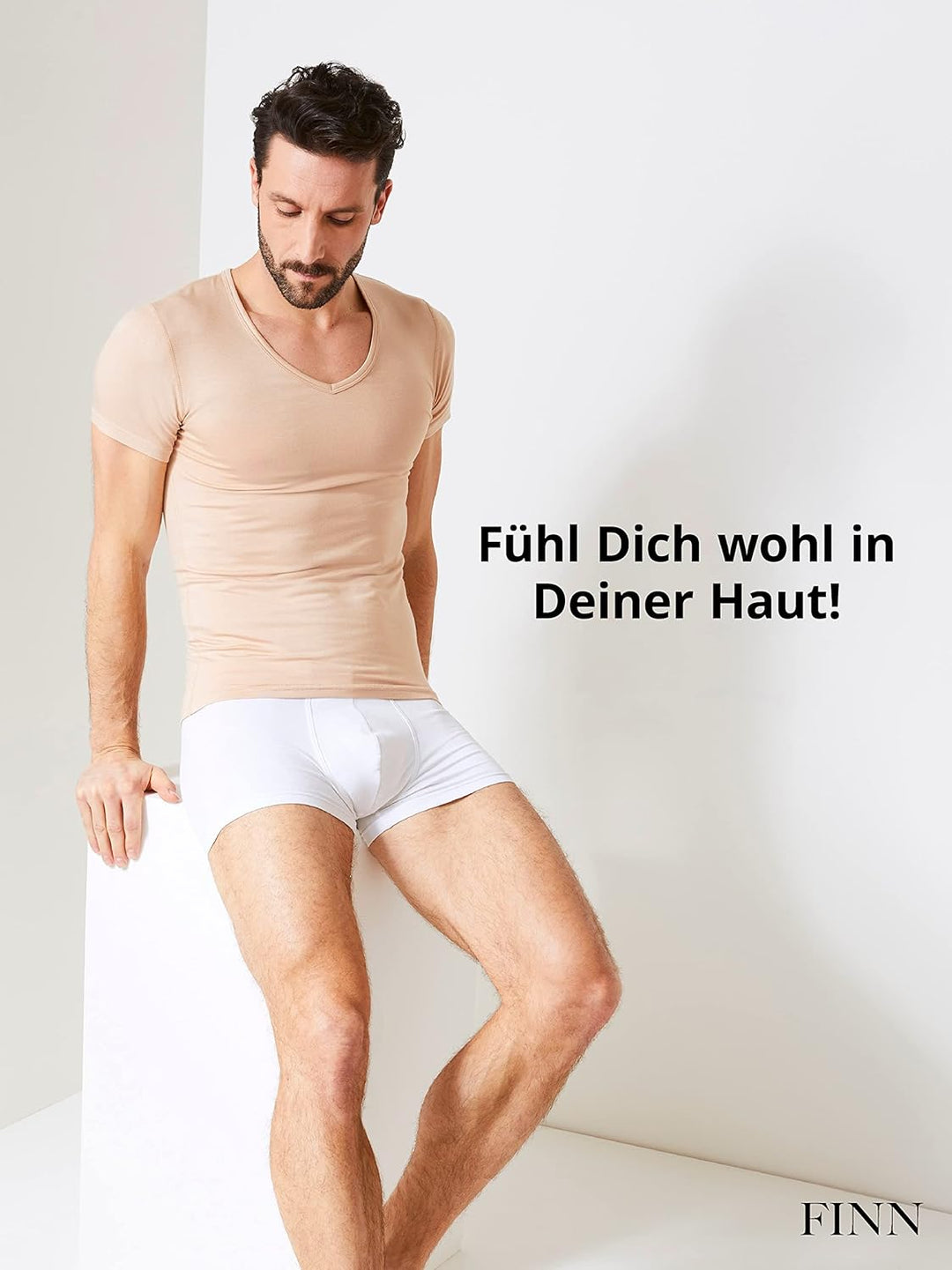FINN Anti-Schweiss Shirt Herren mit V-Ausschnitt und integrierten Achselpads gegen Starkes Schwitzen