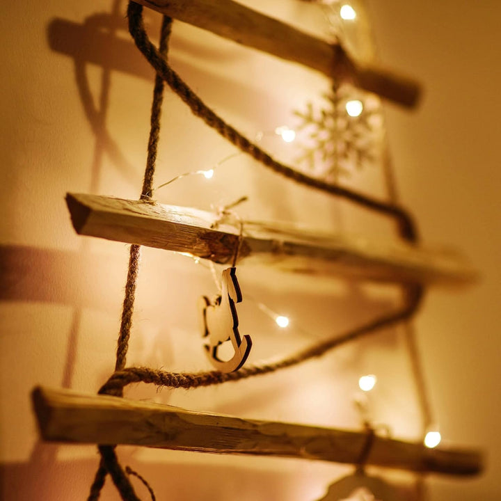 BOGATECO Handgemacht Weihnachtsbaum 95 cm hoch, aus Haselnussholz | Deko Anhänger | mit 200 cm LED-L