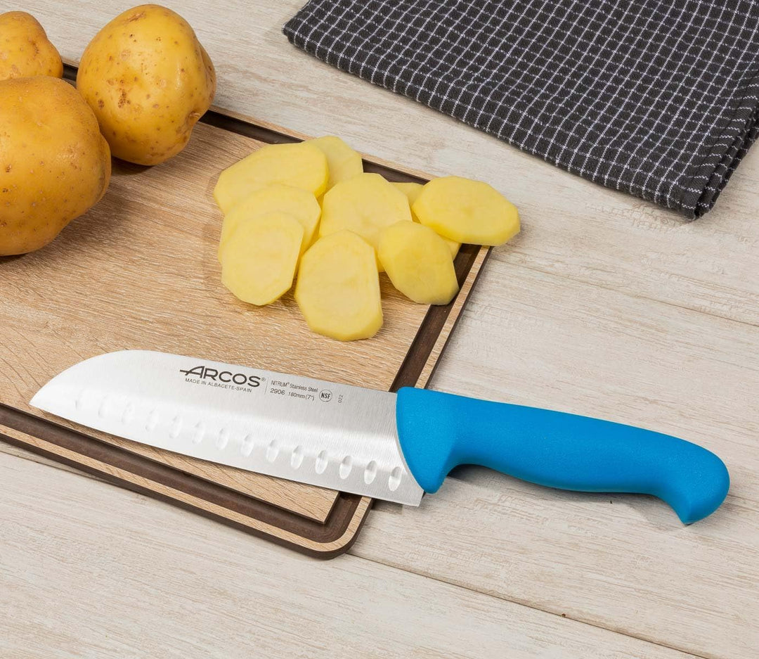 Arcos Serie 2900 - Santoku Messer Messer Asiatischer ArtAsian Knife - Klinge Nitrum Edelstahl 180 mm