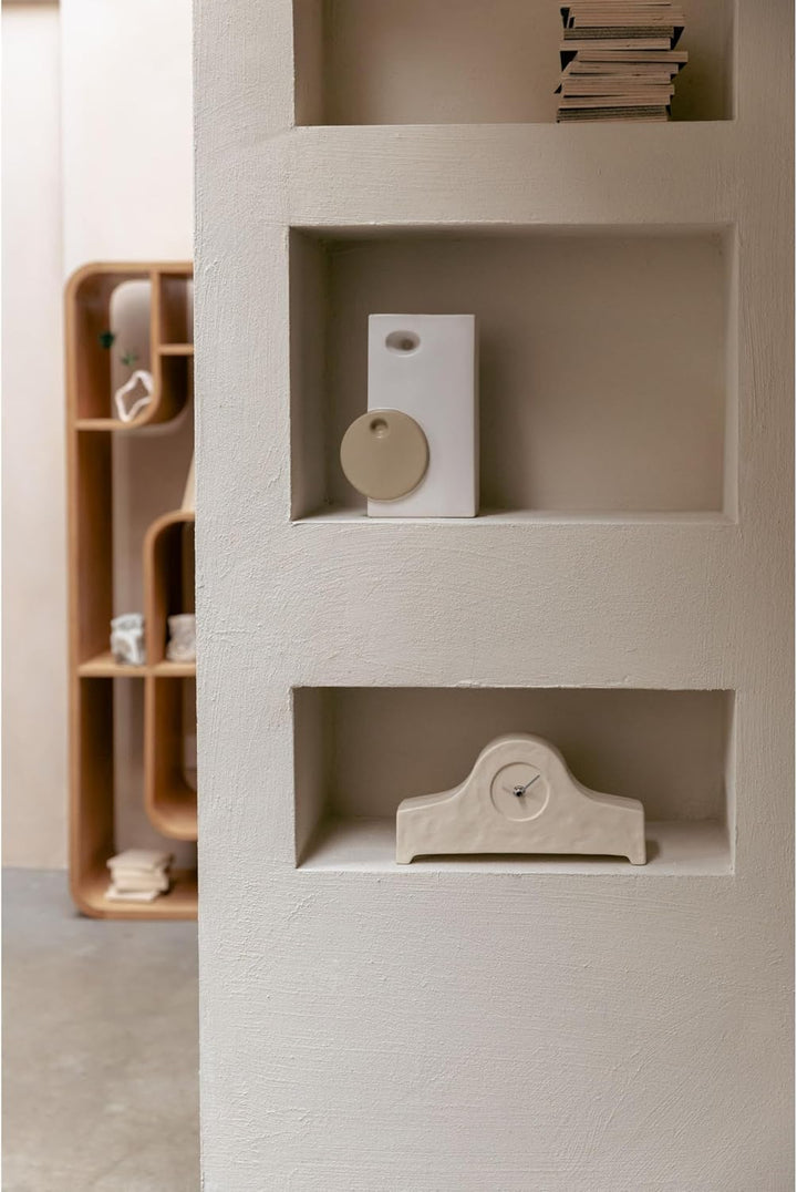 Zuiver Grandma Tischuhr Beige