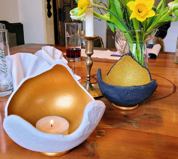 Stoamandal Lichtschale gold - S (15cm) - Beton weiss - Unikat handmade - Geburtstagsgeschenk - Einzi