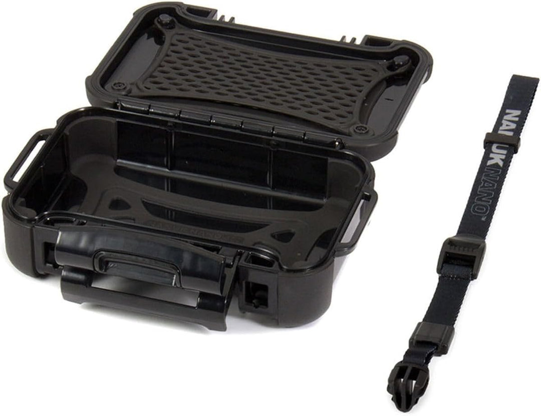 Nanuk 320 Nano Serie Wasserdichtes Medium Hartschalenkoffer für Handys, Kameras und Elektronik - Sch