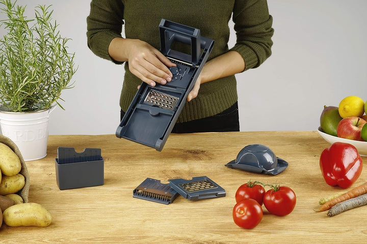 FACKELMANN Gemüsehobel #easyprepare, hochwertiger Gemüseschneider, Mandoline mit 4 verschiedenen Sch