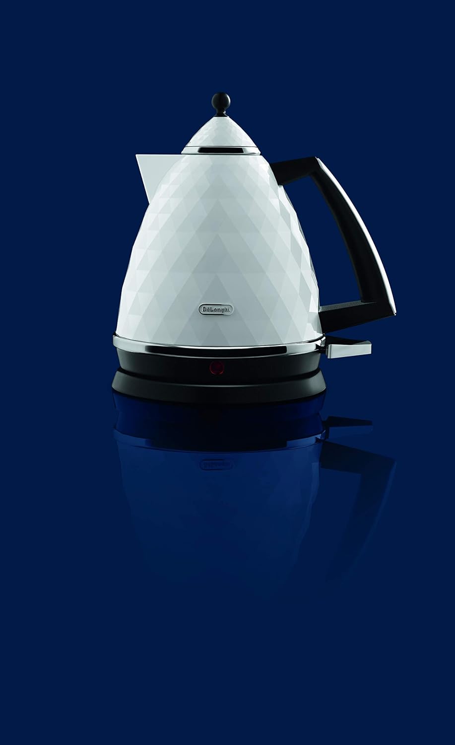 DeLonghi KBJ 2001.W Wasserkocher, weiss