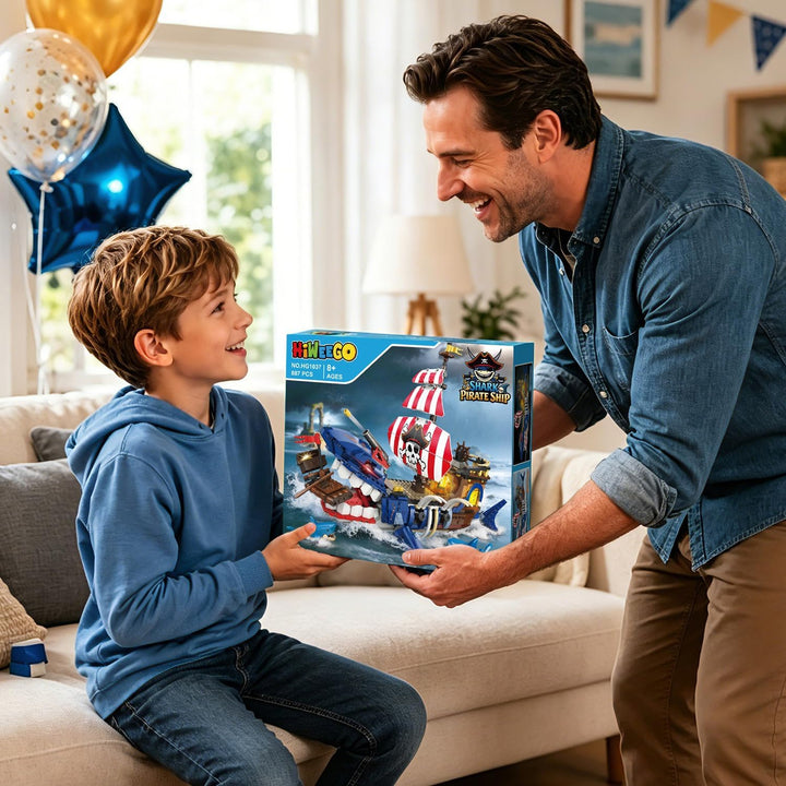 HiWEEGO Technik Hai Piratenschiff Bausatz mit LED Licht für 8 Jahren Jungen