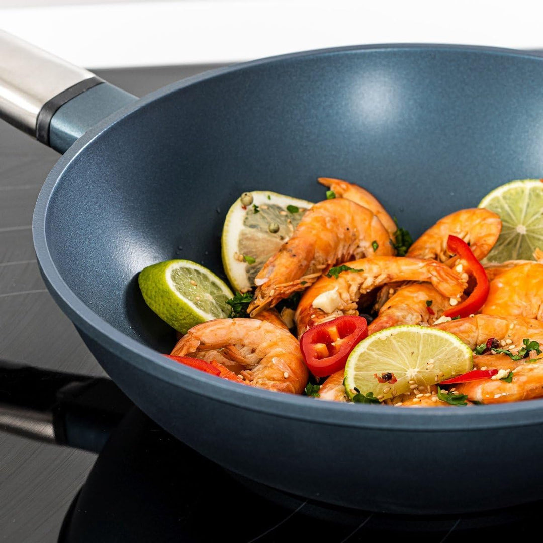 Westinghouse PERFORMANCE SERIES Wok Pfanne mit Deckel, Beschichtete Pfanne 28 cm mit Edelstahl-Griff