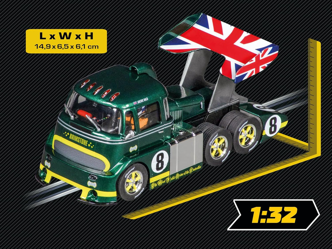 Carrera Digital 132 I Racetruck Cabover British Racing Green, No.8 I Mächtiges Rennerlebnis mit brit