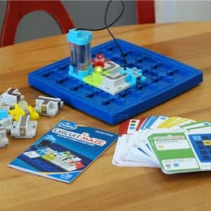 ThinkFun - 76341 - Circuit Maze -- das spannungsgeladene Logikspiel von ThinkFunk für Jungen und Mäd