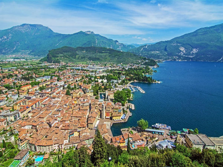 CALVENDO Puzzle Aussicht von der Bastione über Riva del Garda und den See 1000 Teile Lege-Grösse 64