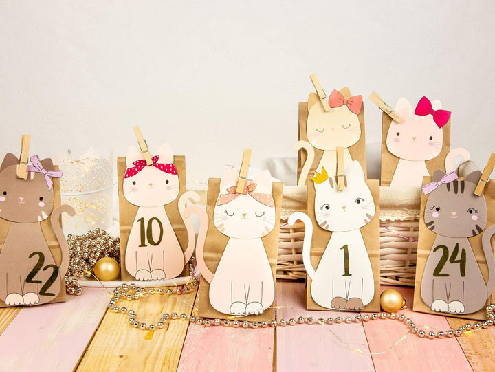 Papierdrachen Adventskalender 2025 zum Befüllen - Katzen - braune Papiertüten mit Stanzteilen - inkl