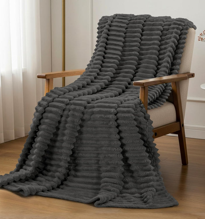 Utopia Bedding Streifen Kuscheldecke Flauschig [127x152 cm, Grau] Weiche, leichte und warme Fleecede