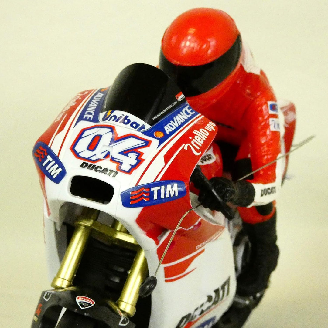 NewRay 88815 - Ferngesteuertes Modellmotorrad "Ducati Desmosedici - C.Stoner Nr.4" 1:9