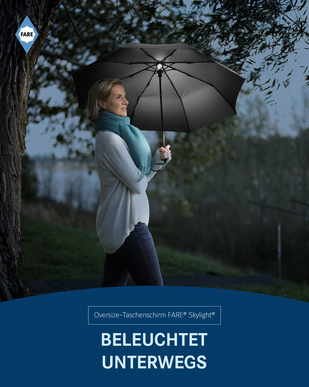 FARE Oversize-Taschenschirm Skylight (schwarz) - Effektvoller Regenschirm mit LED-Innenbeleuchtung u