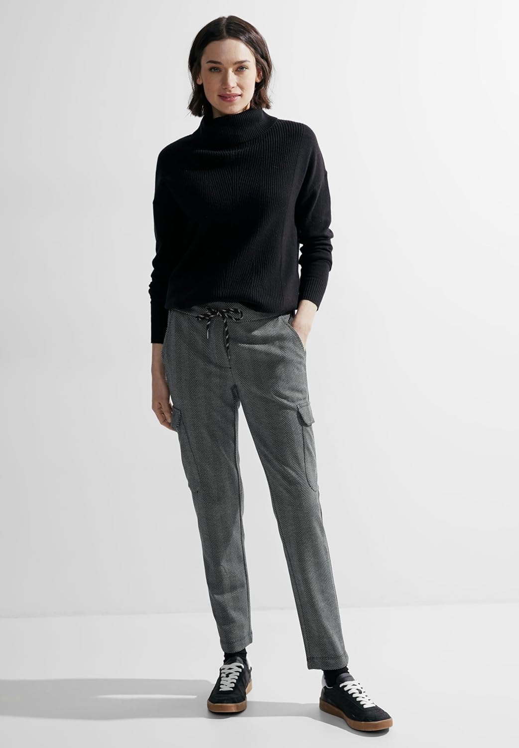 Cecil Damen Casual Fit Cargohose L / 30L Schwarz, L / 30L Schwarz