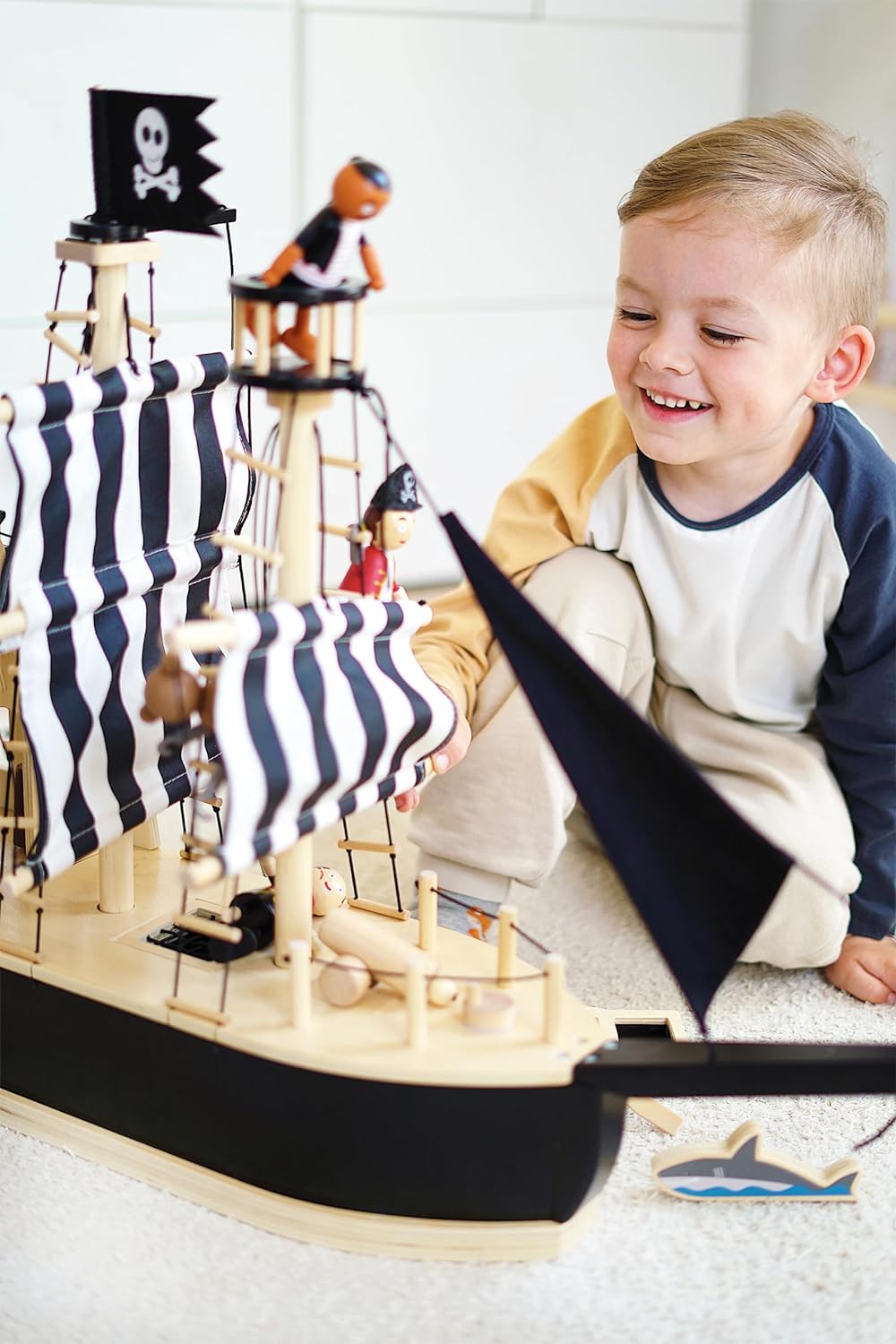 small foot Piratenschiff für Biegepuppen aus Holz, grosses Spielschiff mit reichlich Zubehör und Fun