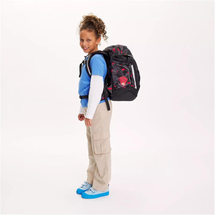 ergobag maxi set 6-teilig, ergonomischer Schulrucksack Grundschule für Mädchen und Jungen, ideal für