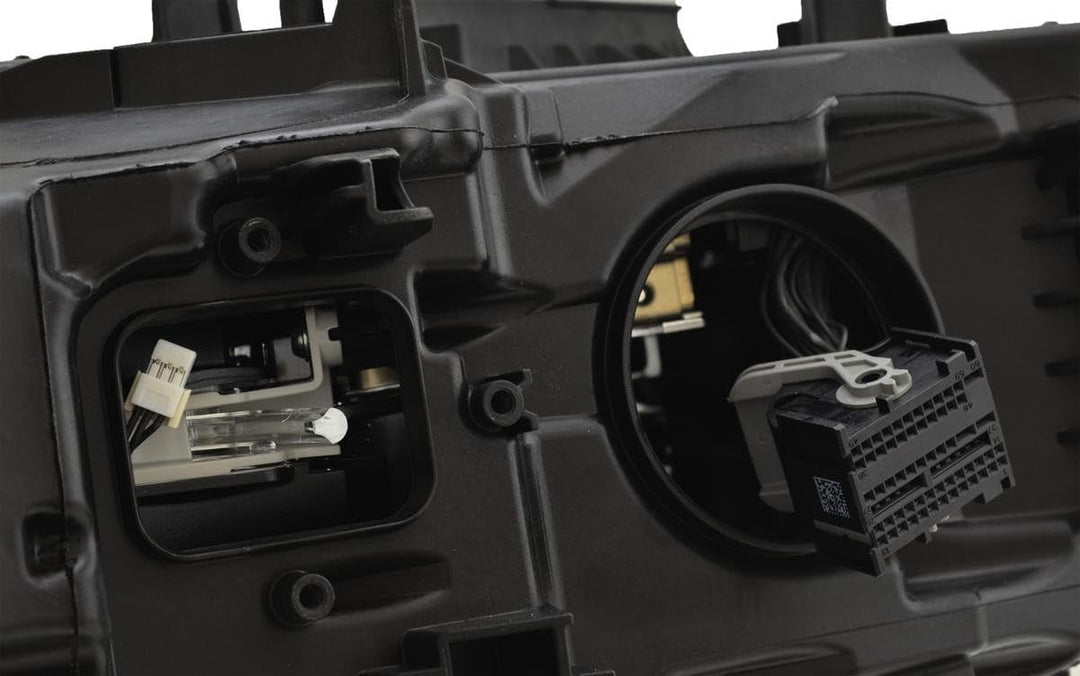 HELLA 1EX 012 102-961 LED Scheinwerfer - BMW 3er Touring (F31) - SAE - für Rechtsverkehr - rechts, r