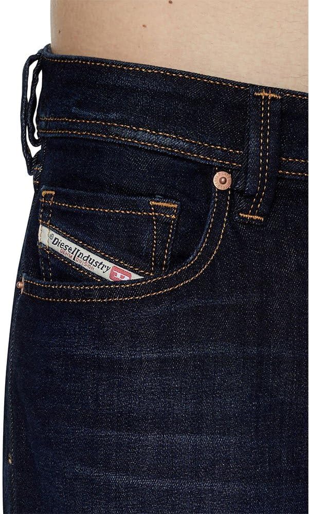 Diesel Herren Laekee-beex Jeans 27W / 32L Blue (Tapered), 27W / 32L Blue (Tapered)